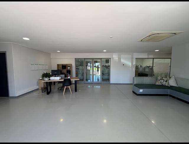 1,062M² WAREHOUSE TO LET IN AAN DE WIJNLANDEN